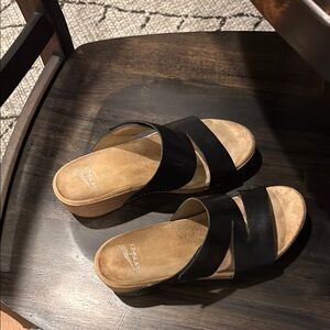 Onex Black Women's Slide Sandals